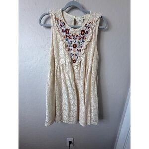 Umgee Blouse Womens Large Cream Bohemian Floral Embroidery Lace Sleeveless‎ Chic